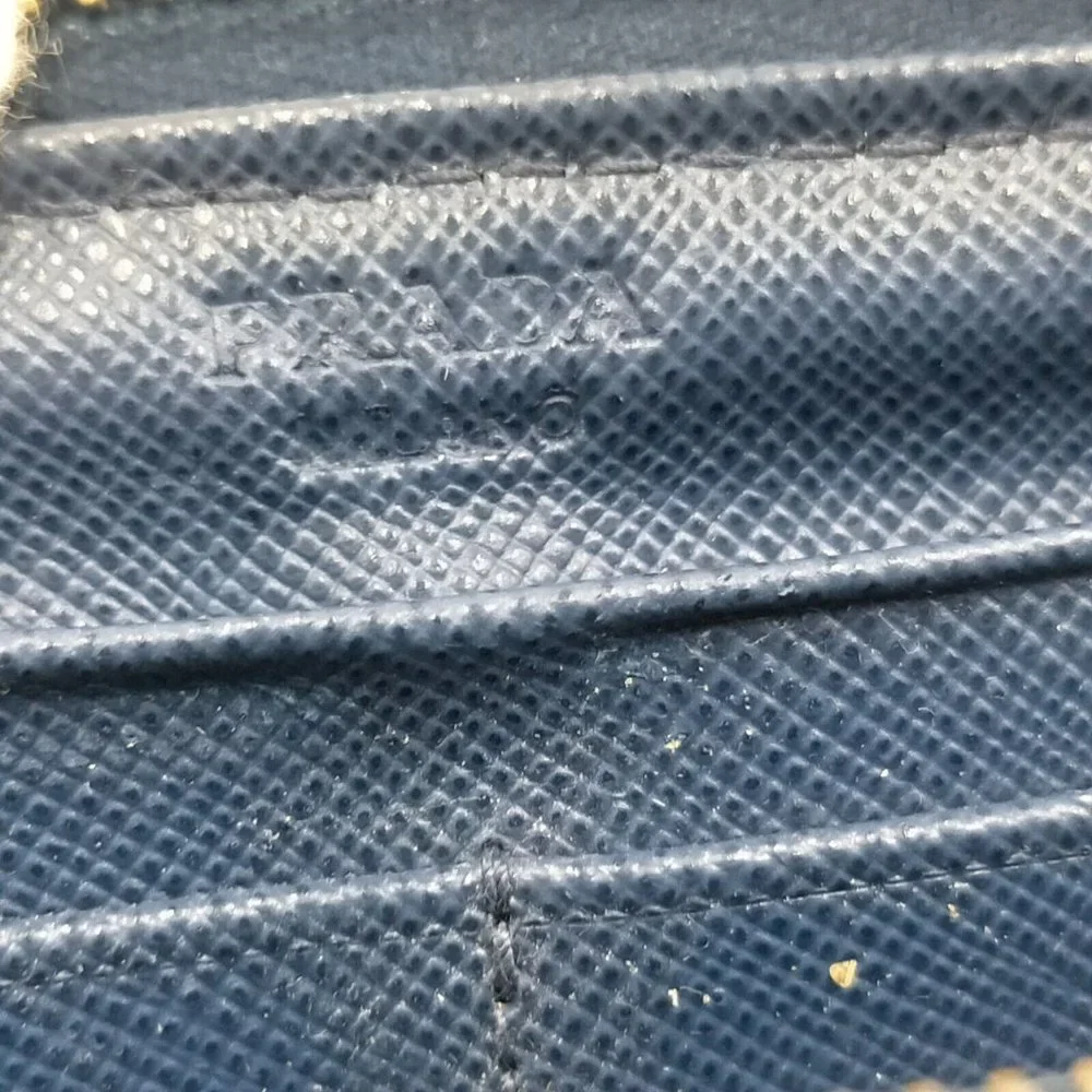 Prada Wallet Long Navy Blue Leather in Great Condition - Picture 7 of 9